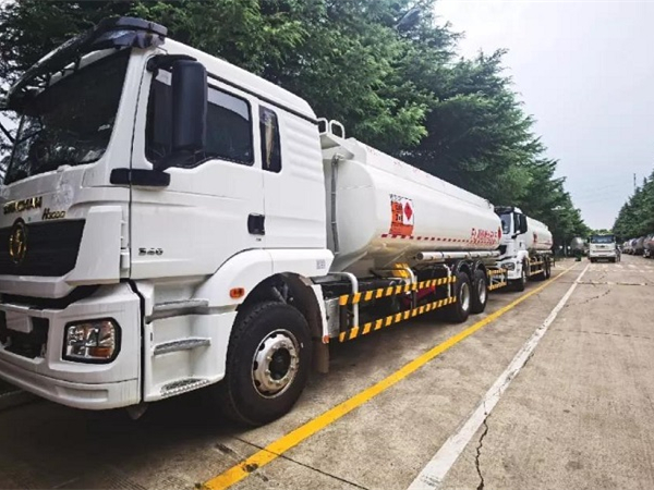 海外發(fā)車！中集凌宇實(shí)力交付，“量身定制”贏得市場(chǎng)贊譽(yù)！
